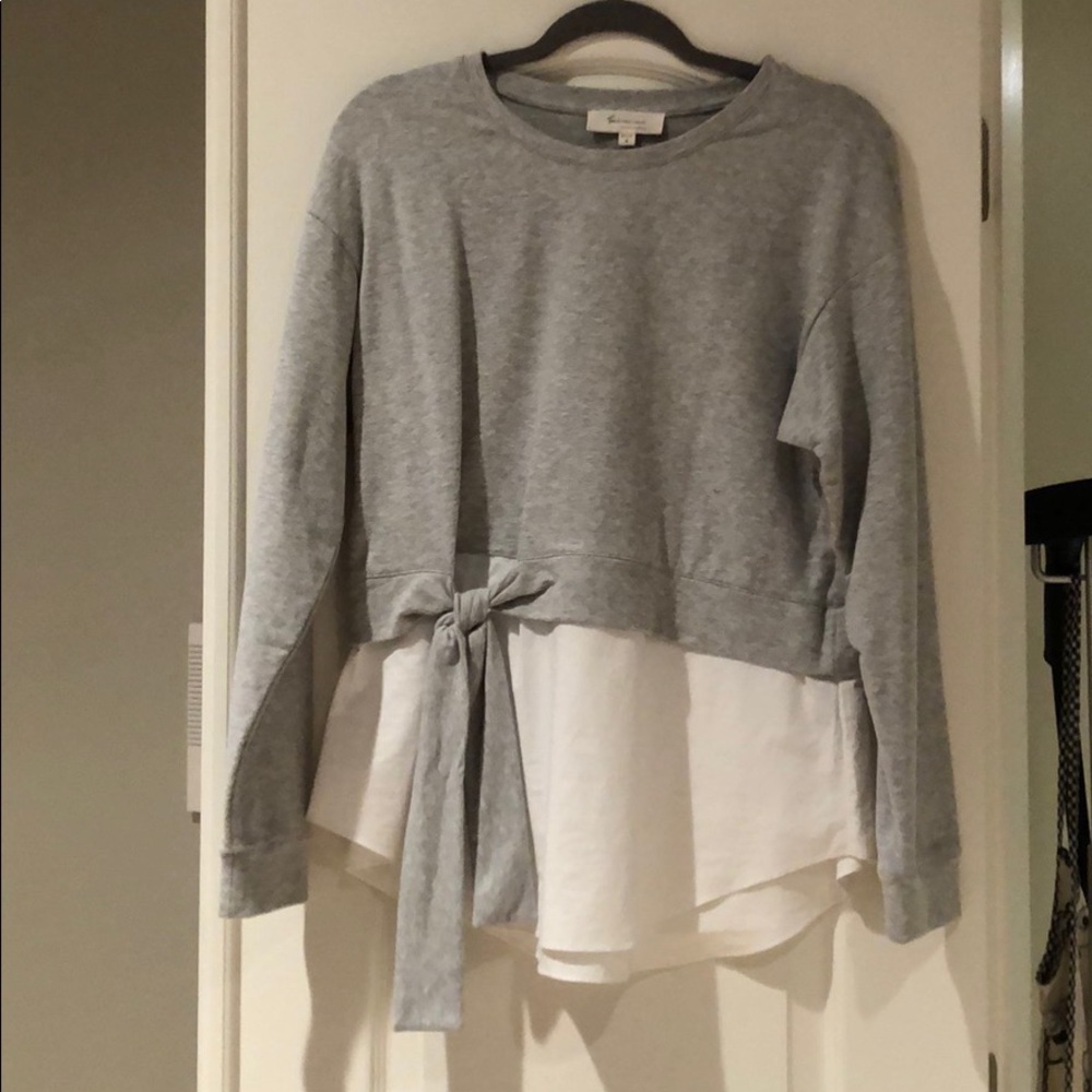 Two by Vince Camuto Belted Sweatshirt Top